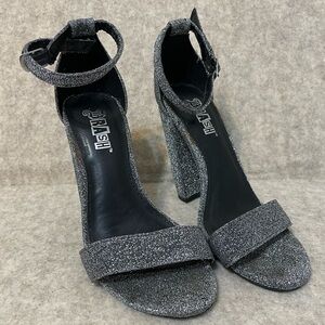 Brash Women’s metallic silver chunky heels with ankle strap size 5 prom